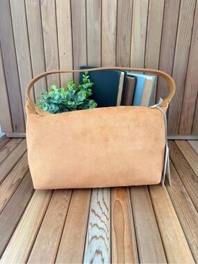 Universal Thread Tan Suede Hobo Bag NWT